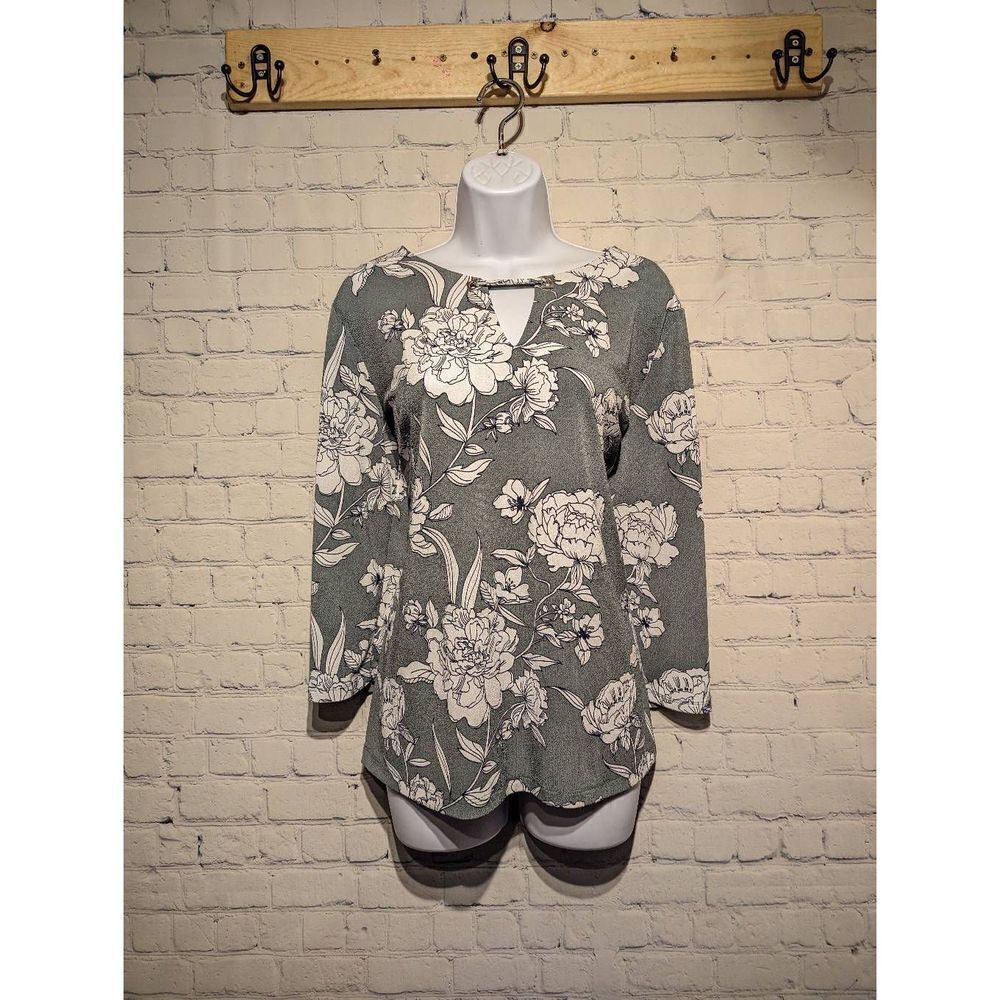 Magnolia Grace floral loose fit blouse large